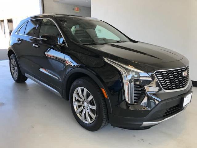 2022 cadillac xt4 premium luxury