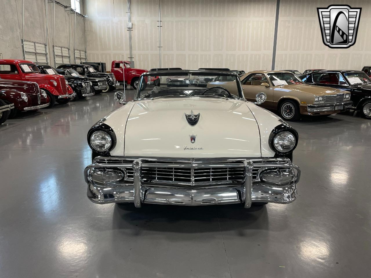 1956 ford fairlane