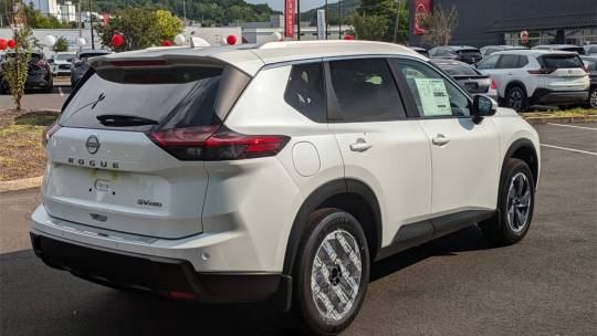 2024 Nissan Rogue