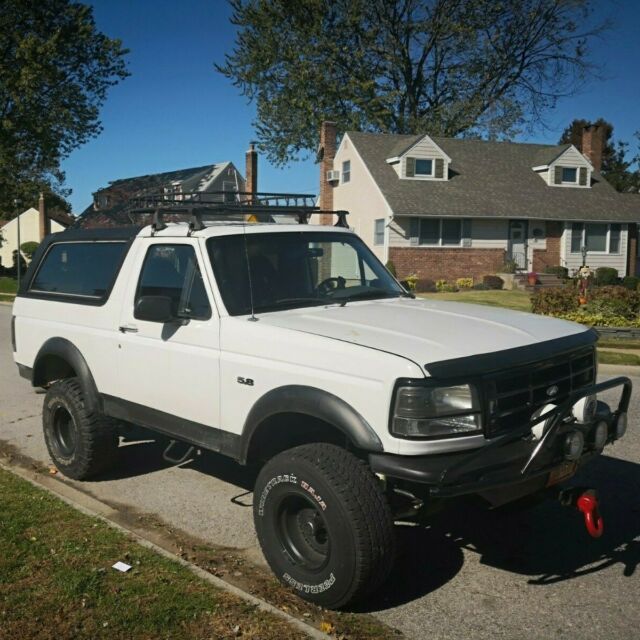 ford bronco xlt baja