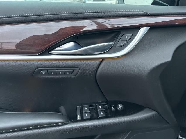 2014 cadillac xts luxury