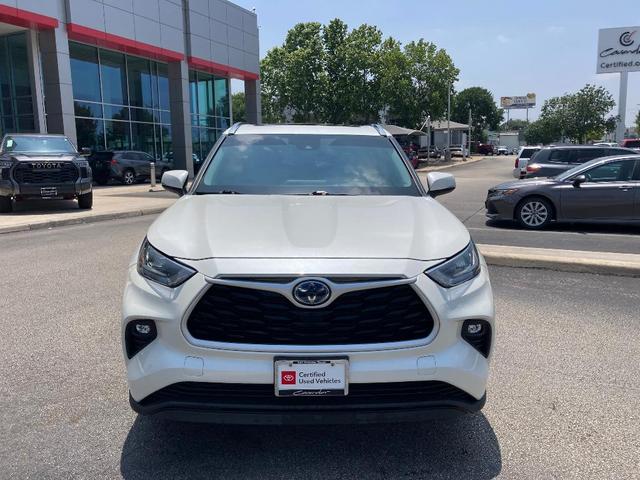 2020 toyota highlander hybrid xle
