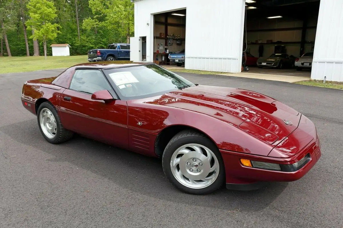 brand new 1993 40th anniversary edition corvette convertible!!