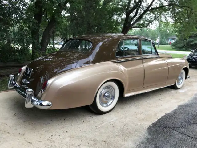 bentley s1 rolls royce silver cloud no reserve