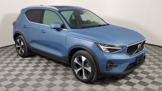 2024 Volvo XC40