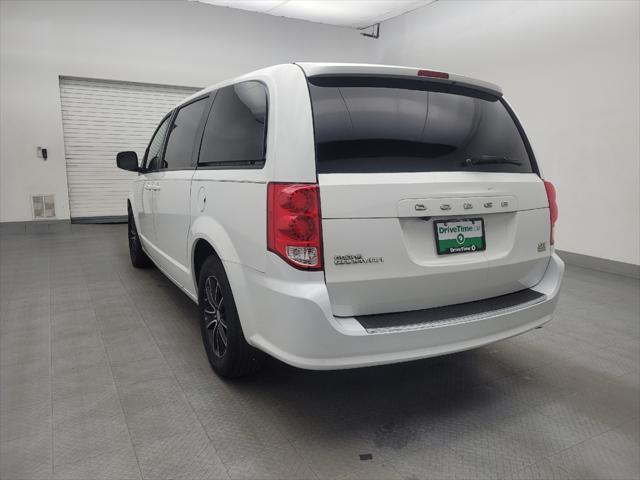 2018 dodge grand caravan gt