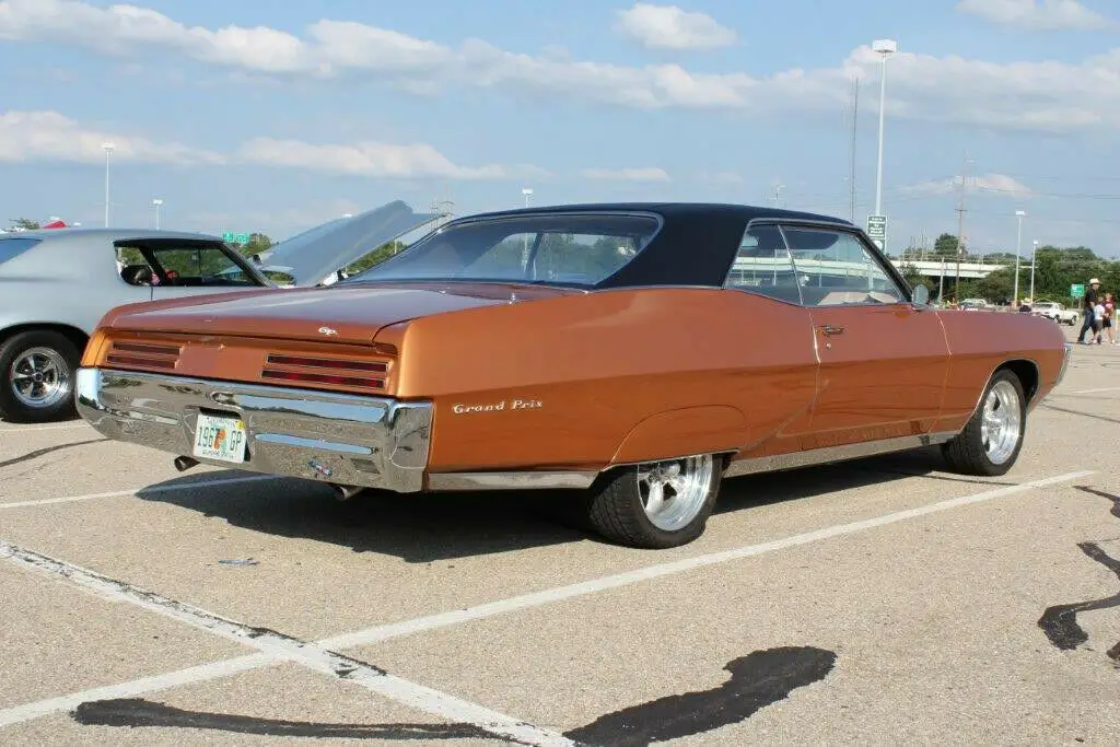 1967 pontiac grand prix 2-door coupe with matching numbers engine and rear end