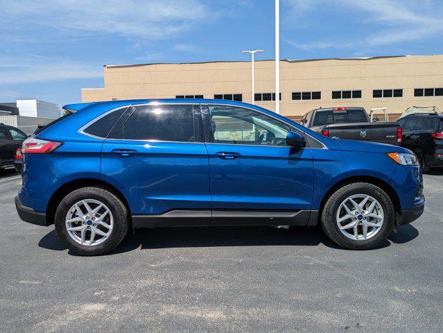 2022 ford edge sel