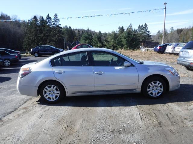 2010 nissan altima 2.5 s 2.5 s 4dr sedan for sale in hardwick, vermont