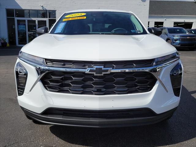 2025 chevrolet trax ls