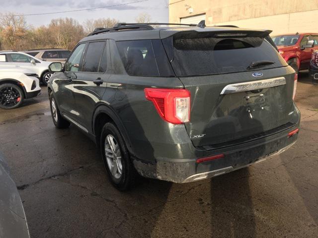 2022 ford explorer xlt