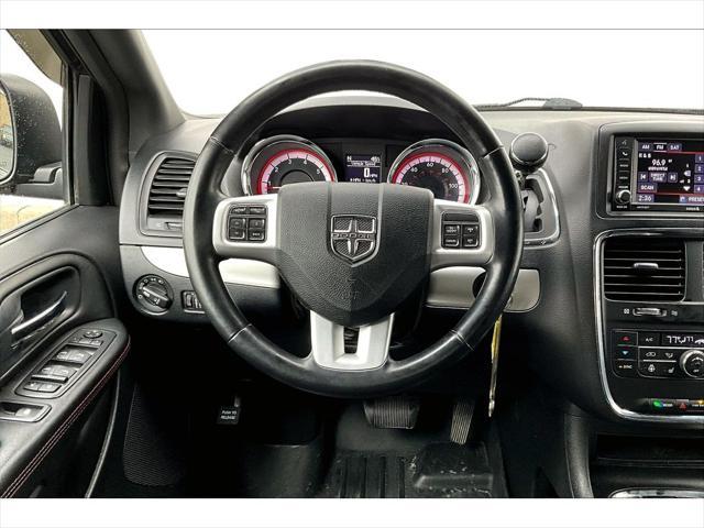 2019 dodge grand caravan gt