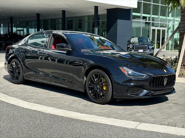 2022 maserati ghibli modena