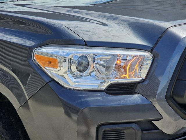 2023 toyota tacoma sr