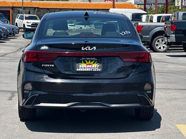 2022 kia forte lxs