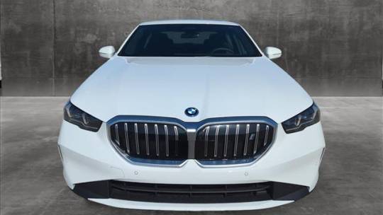 2024 BMW i5