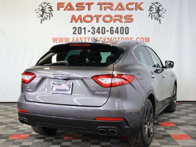 2018 maserati levante base