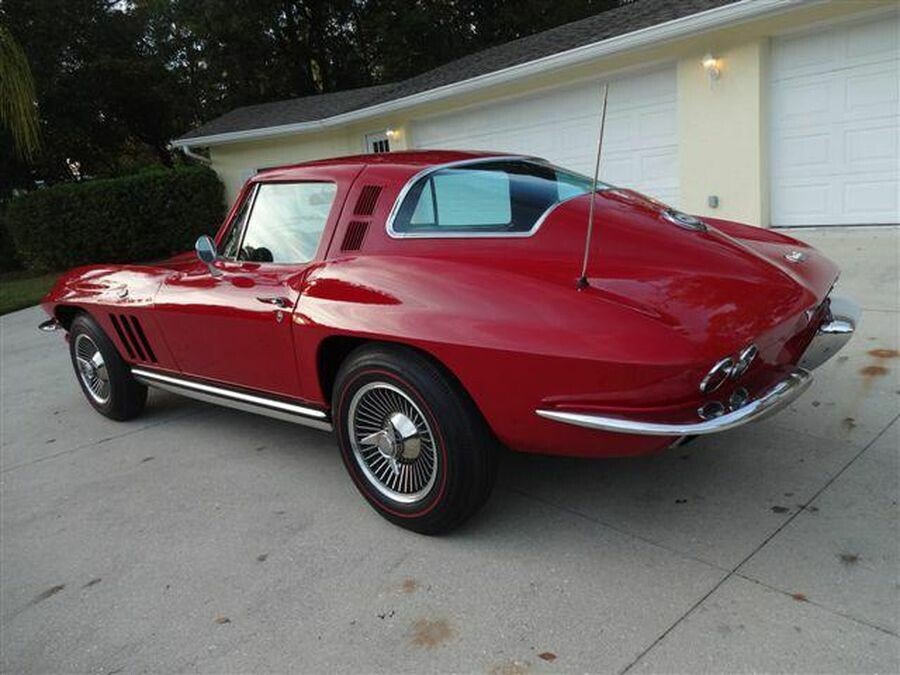 1965 chevrolet corvette