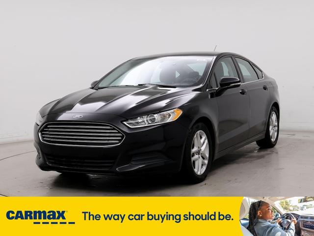 2016 ford fusion se