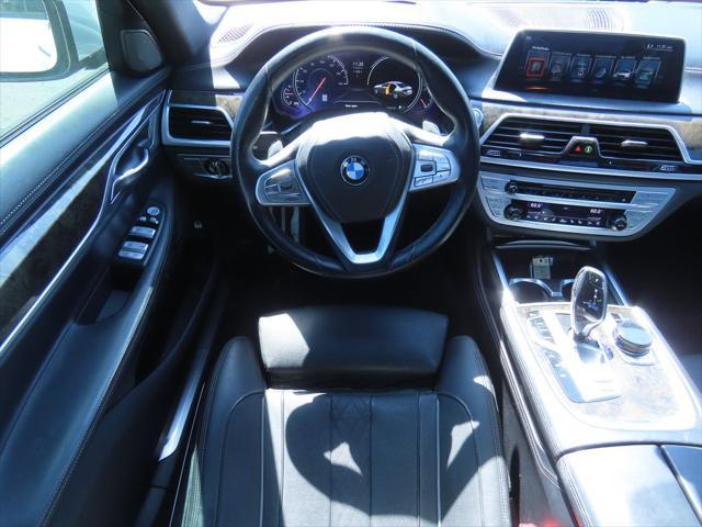 2017 bmw 750 i