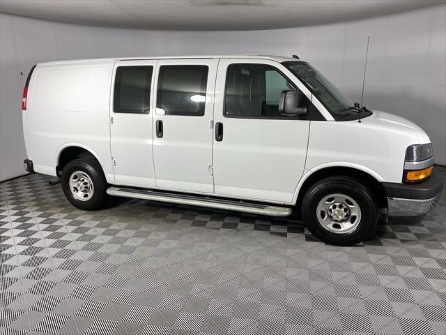 2023 chevrolet express 2500 rwd 2500 regular wheelbase wt