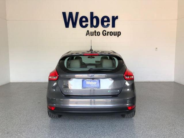 2017 ford focus electric base