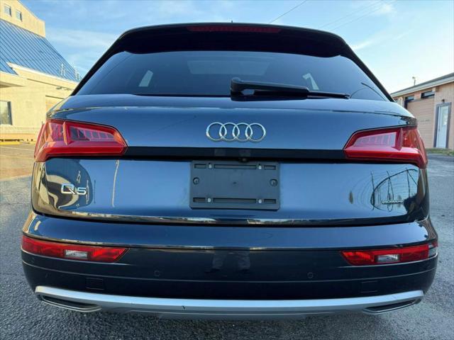 2020 audi q5 45 titanium premium