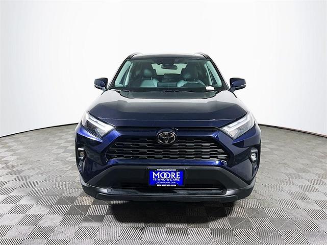 2024 toyota rav4 xle premium