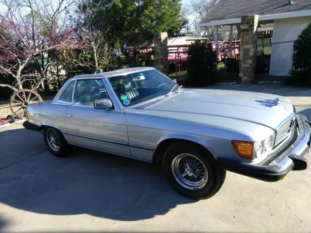 1977 silver mercedes 450sl convertible, great condition, 65100 miles clear title