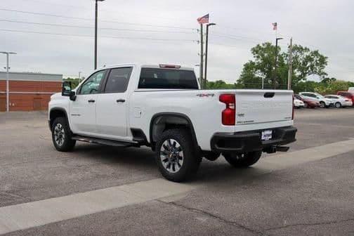 2022 chevrolet silverado 2500 custom in bartlesville, oklahoma
