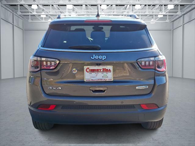 2022 jeep compass latitude lux