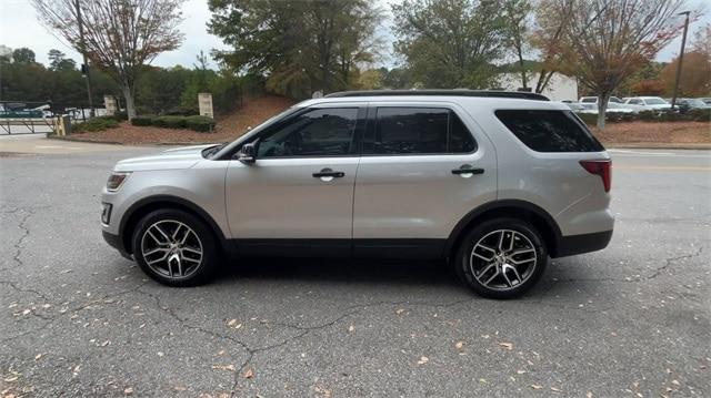 2017 ford explorer sport