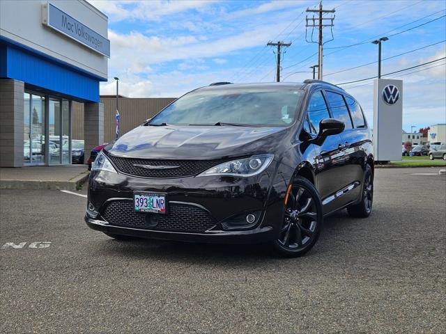 2019 chrysler pacifica touring plus