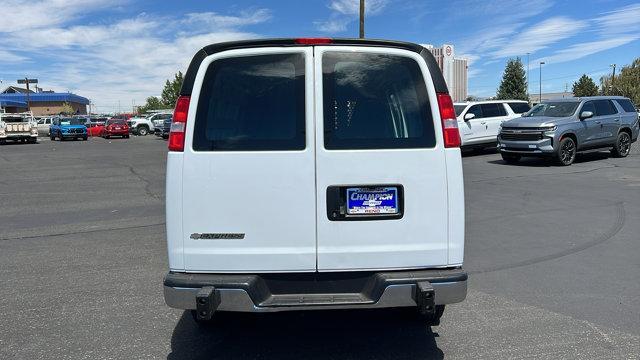 2022 chevrolet express 2500 rwd 2500 regular wheelbase wt