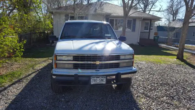 1992 chevy silverado suburban 4x41gnfk16k4nj354406