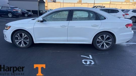 2021 Volkswagen Passat (North America and China)