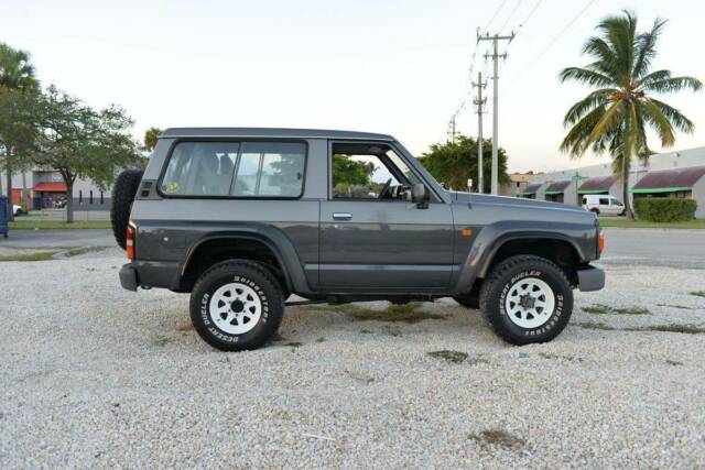 1990 nissan patrol 4x4 y60 not land rover defender toyota land cruiser truck d90