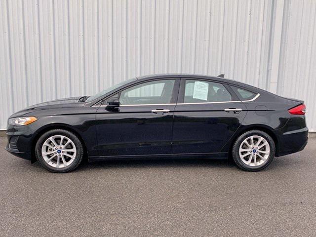 2020 ford fusion se
