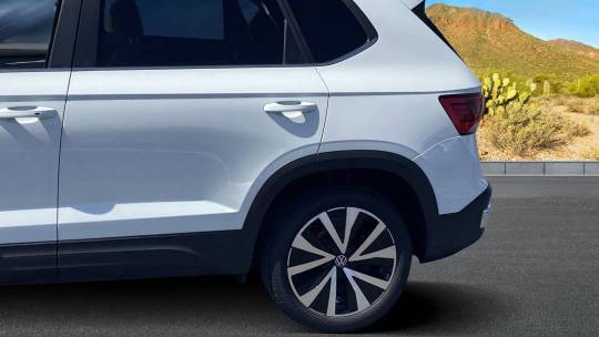 2024 Volkswagen Taos