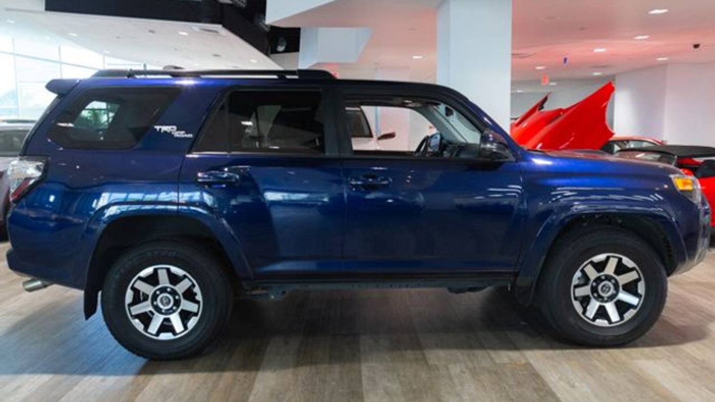 2022 toyota 4runner trd off-road premium