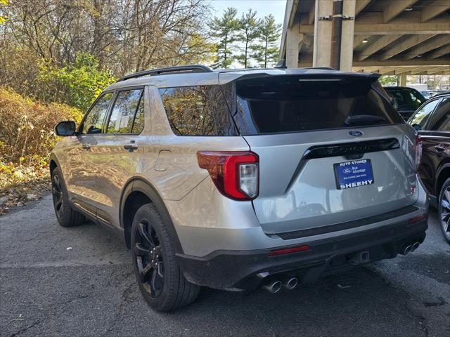 2023 ford explorer st