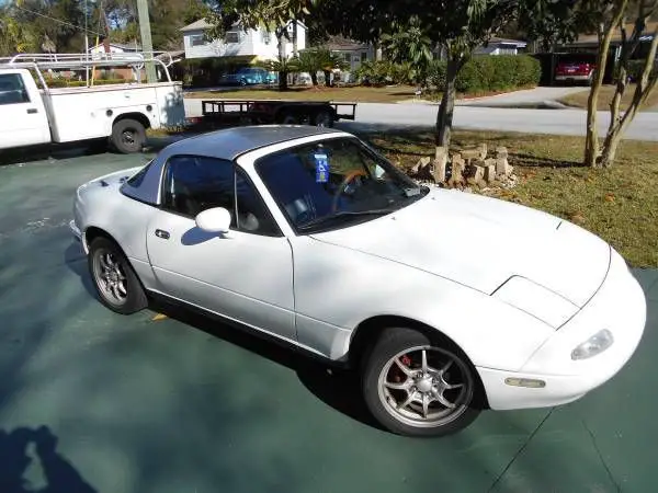 1991 mazda miata base convertible 2-door 1.6l