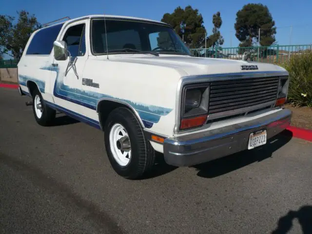 1987 dodge ramcharger rust free 2wd runs great 5.9 litre