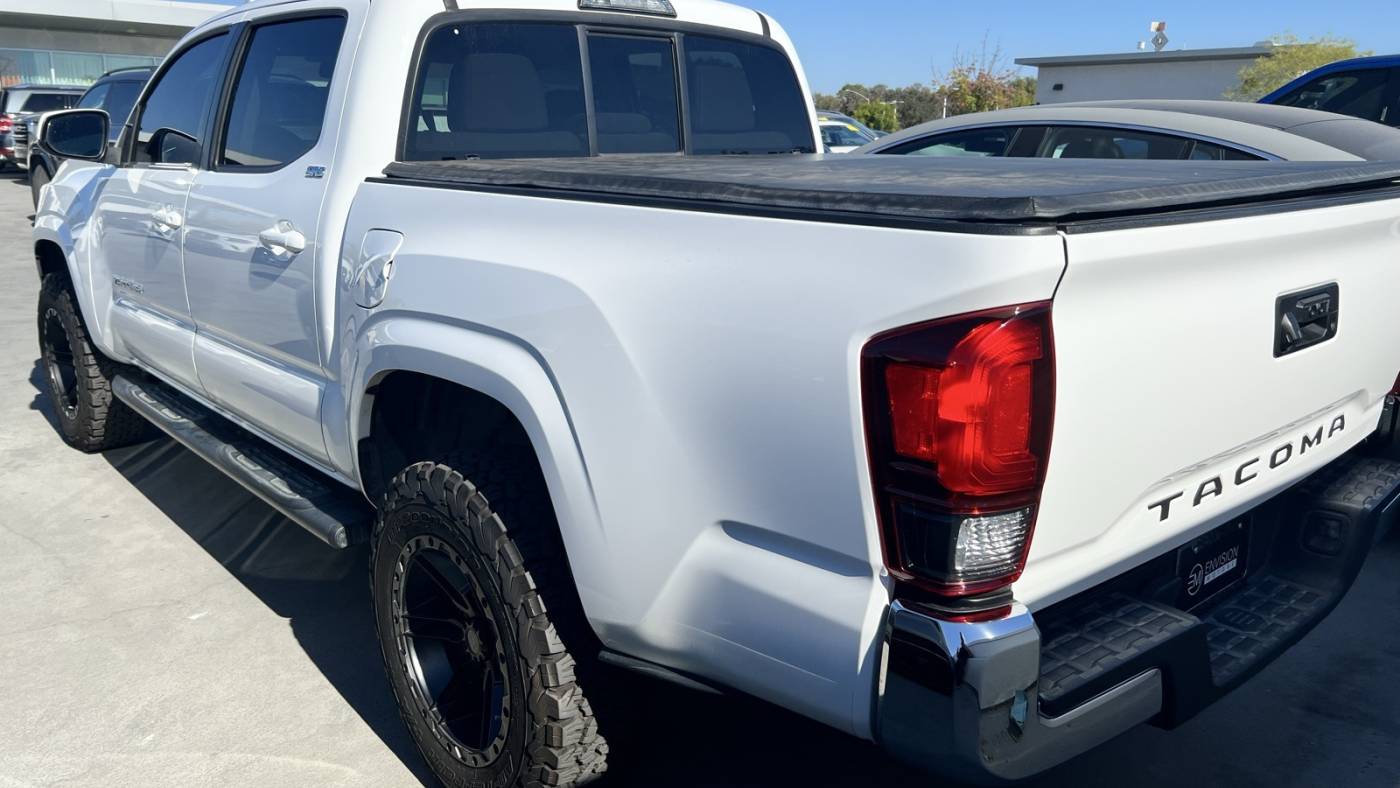 2019 toyota tacoma sr