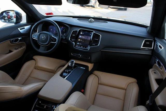 2024 volvo xc90 recharge plug-in hybrid t8 ultimate bright theme 7-seater
