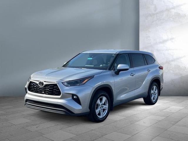 2023 toyota highlander le
