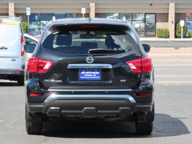 2018 nissan pathfinder sv