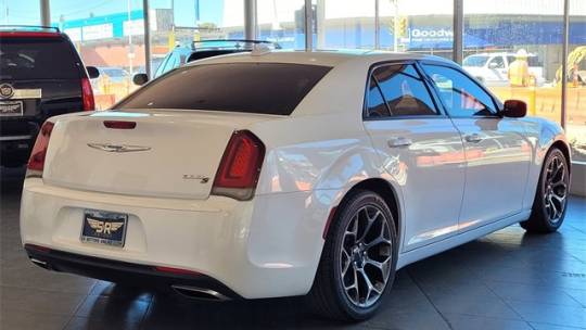 2015 Chrysler 300