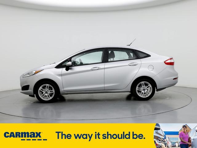 2018 ford fiesta se
