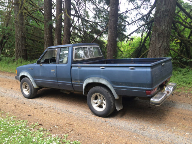 1981 datsun pick up 4x4